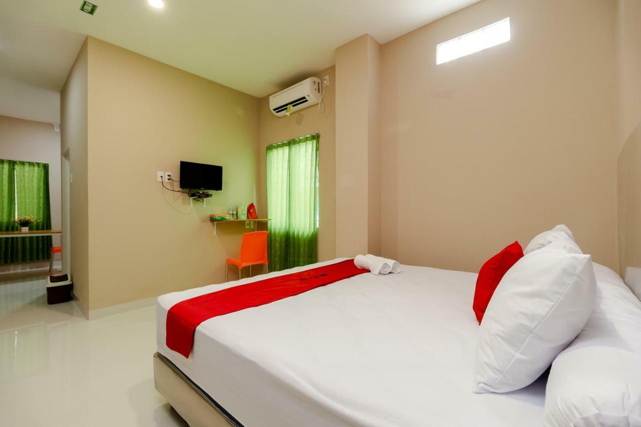Reddoorz Syariah @ Panglima Polem Aceh Hotel Banda Aceh Exterior foto