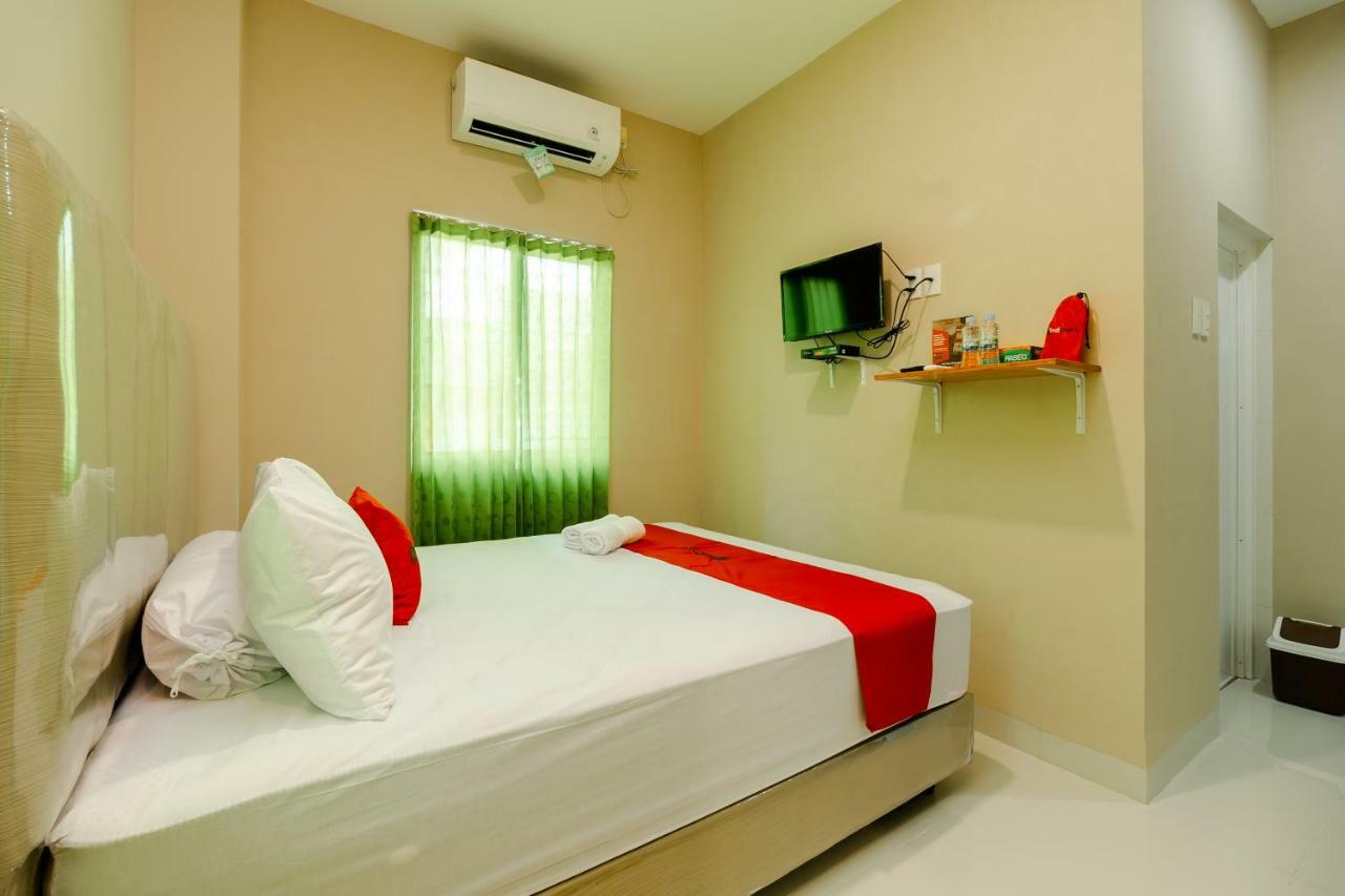 Reddoorz Syariah @ Panglima Polem Aceh Hotel Banda Aceh Exterior foto
